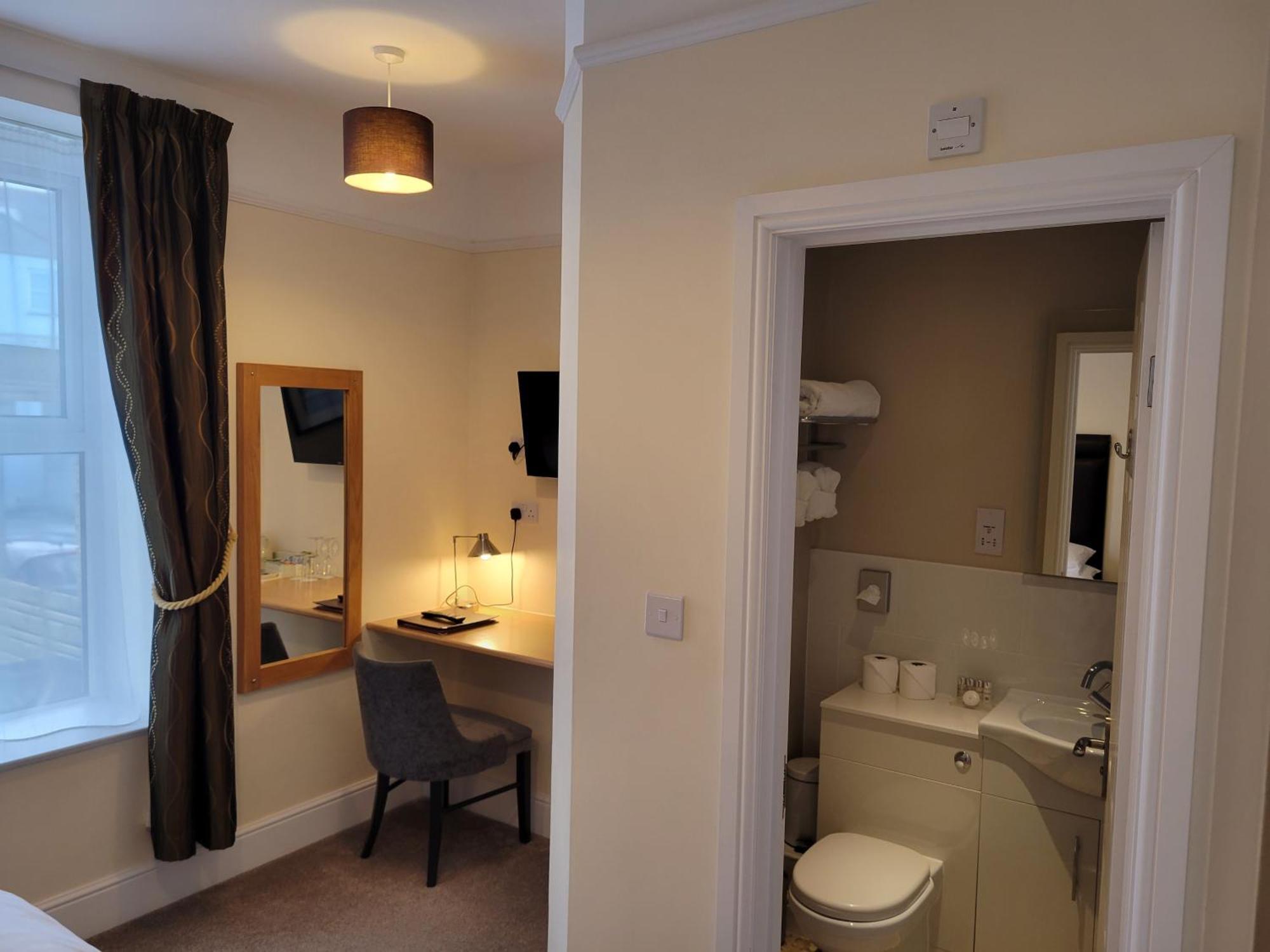 Geckos Rest Bed and Breakfast New Quay Buitenkant foto