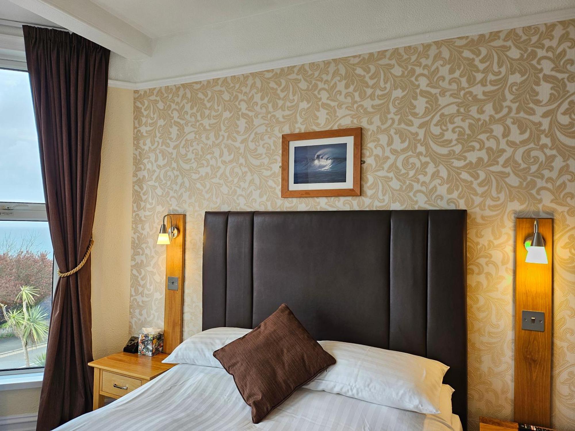 Geckos Rest Bed and Breakfast New Quay Buitenkant foto